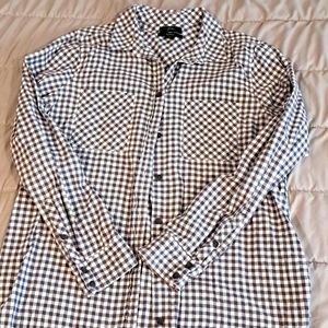 J.Crew Womens Button Up Classic Sz 10 gray and white plaid